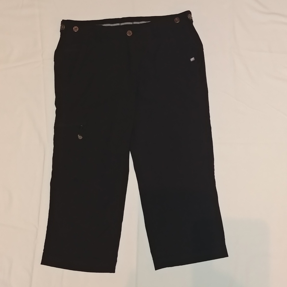 Eddie Bauer Sport capri pants